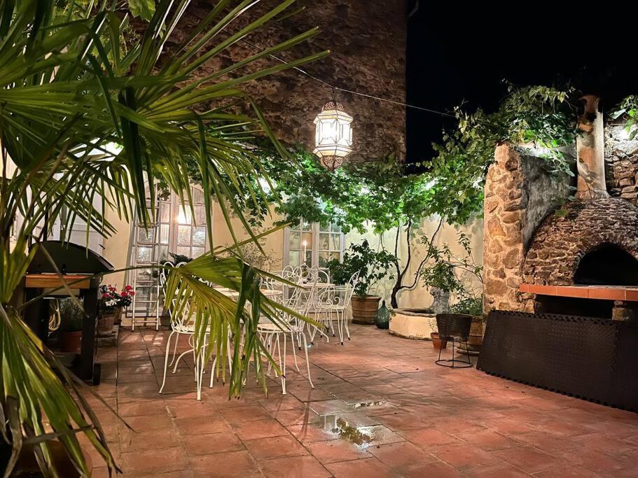La Maison De Mama C: Charming French Village Home Sainte-Colombe-sur-lʼHers Esterno foto